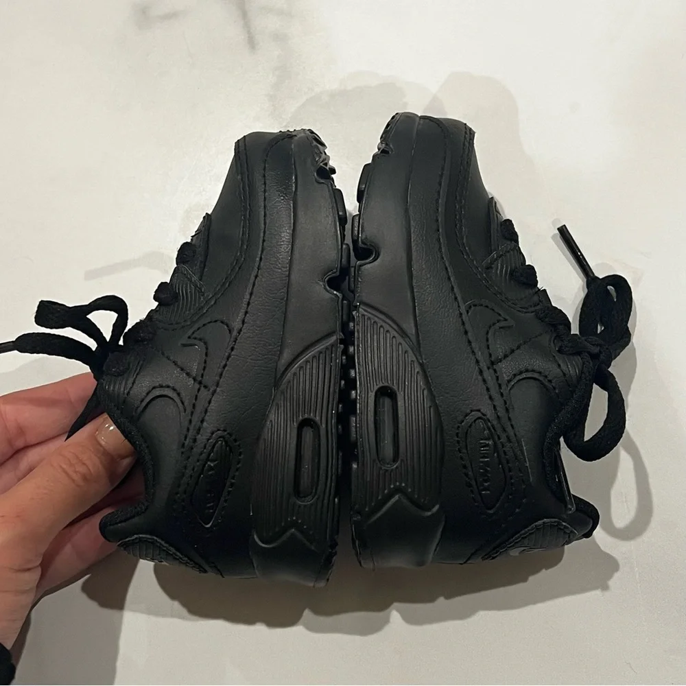 New Nike Air Max 90 LTR in Black Baby/Toddler Size 5C